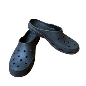 Crocs Freesail Clogs, Grey